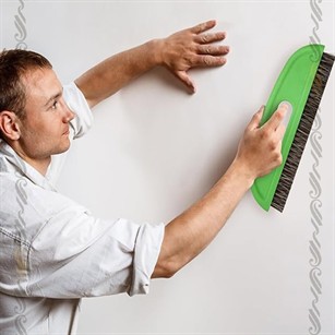 ابزارهای کاغذ دیواری با جزئیات: برس نصب کاغذ دیواری